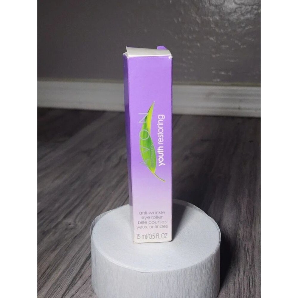 Avon Youth Restoring Anti-wrinkle Eye Roller